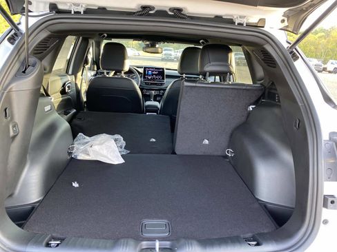 New 2026 Jeep Compass Limited image 5