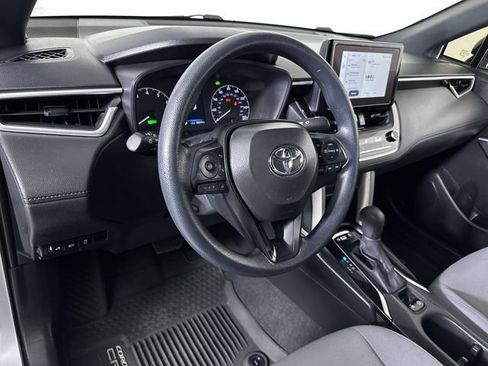 Used 2025 Toyota Corolla Cross AWD Hybrid image 10
