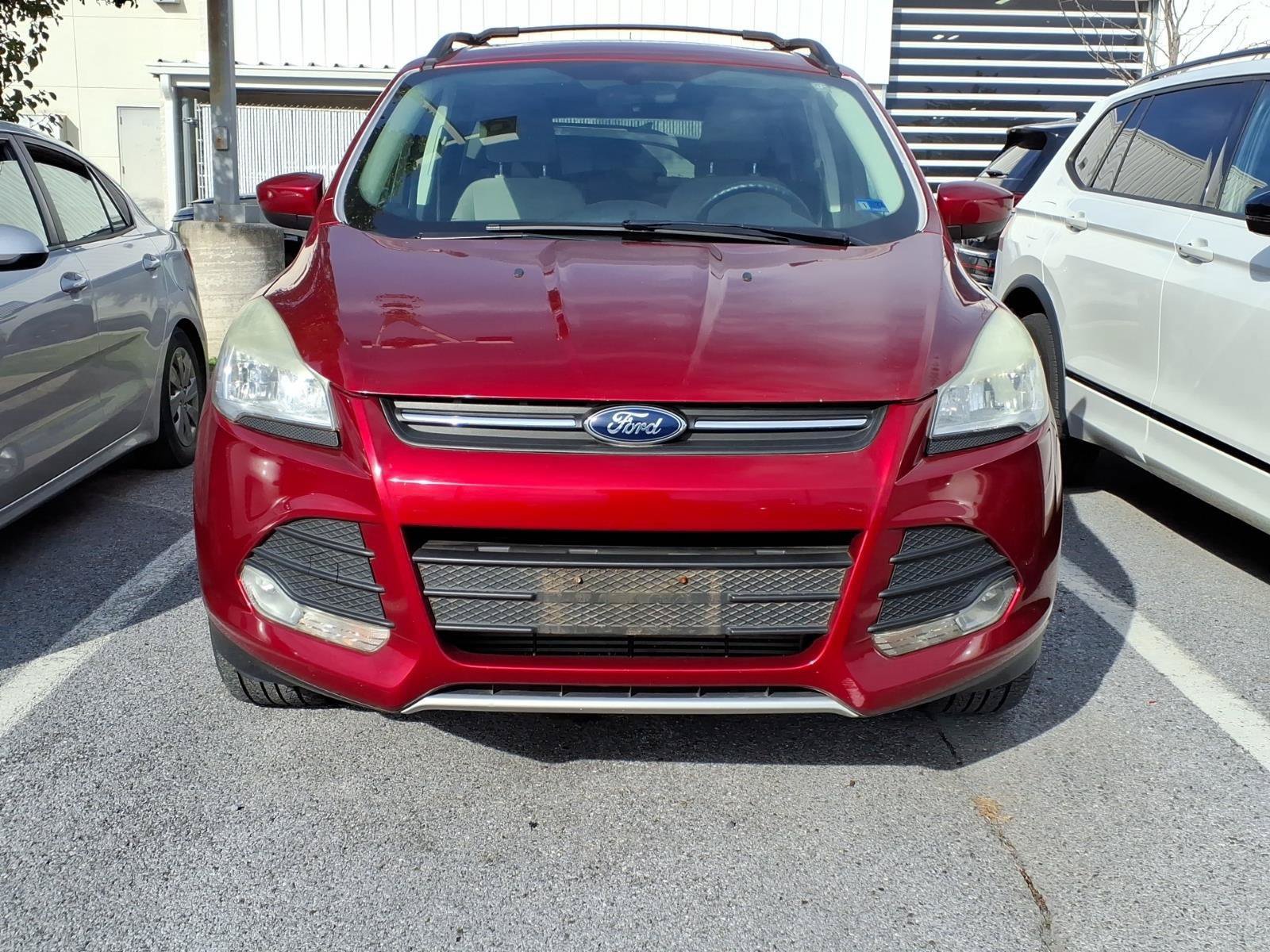 Used 2013 Ford Escape SE AWD/4WD image 2