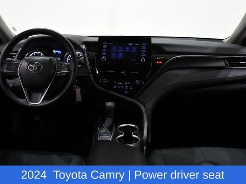 Used 2024 Toyota Camry LE image 8