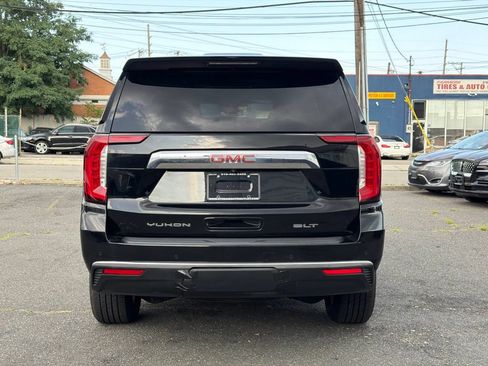Used 2022 GMC Yukon SLT w/ SLT Premium Package AWD/4WD image 5