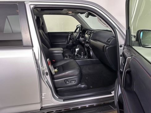 Used 2022 Toyota 4Runner TRD Off-Road Premium w/ TRD Black Wheel Package (TMS) AWD/4WD image 21