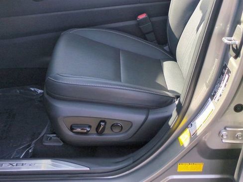 Used 2025 Lexus NX 350h AWD w/ Premium Package image 13