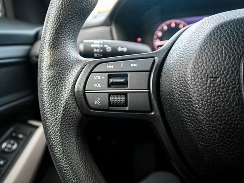 Certified 2024 Honda Accord EX image 19