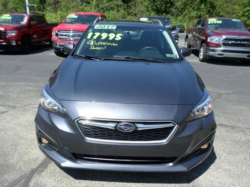 Used 2017 Subaru Impreza 2.0i Premium image 4