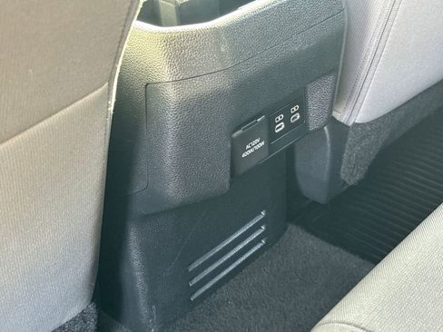 Used 2024 Toyota Tacoma TRD Off-Road image 36