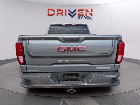 Used 2022 GMC Sierra 1500 Elevation AWD/4WD image 4