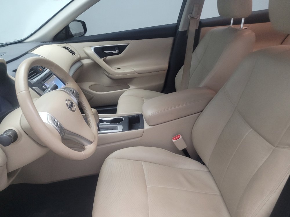 Used 2016 Nissan Altima 2.5 SV w/ Convenience Package FWD image 17