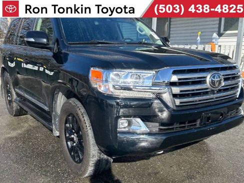 Used 2017 Toyota Land Cruiser AWD/4WD image 1
