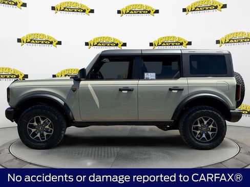 New 2025 Ford Bronco Badlands image 2