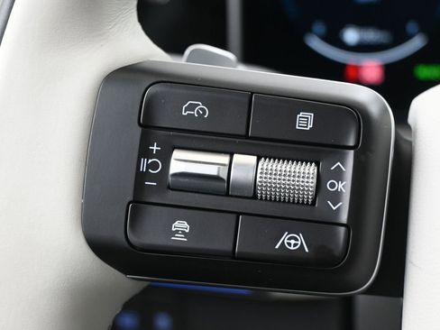 Certified 2025 Hyundai Santa Fe Calligraphy image 23