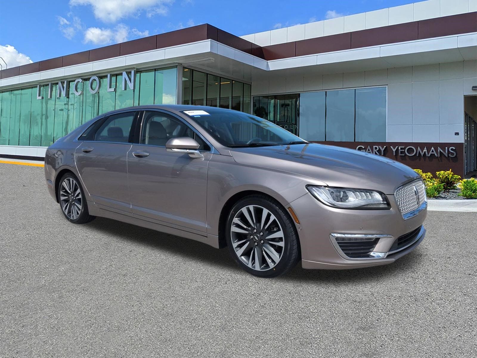 Certified 2019 Lincoln MKZ Reserve FWD image 2