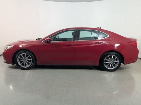 Used 2019 Acura TLX FWD image 4