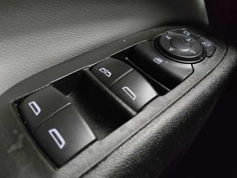 Used 2024 Chevrolet Equinox LS w/ LS Convenience Package FWD image 27