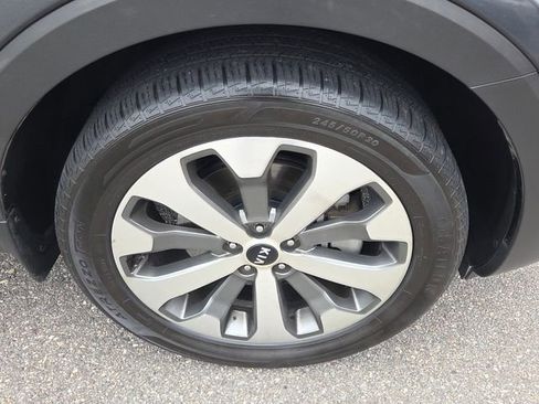 Used 2020 Kia Telluride S FWD image 17