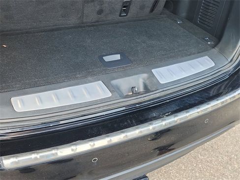 Used 2019 INFINITI QX60 Luxe w/ Essential Package image 31