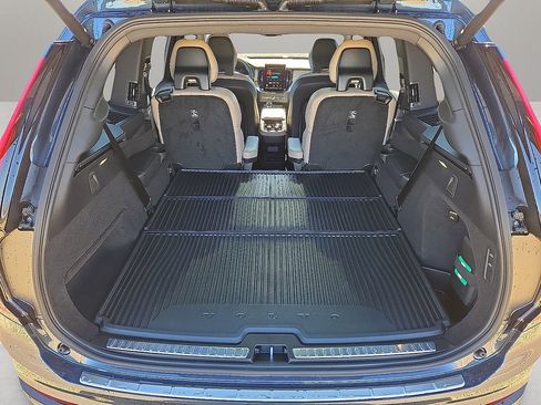 New 2026 Volvo XC90 B6 Ultra w/ Protection Package Premier image 13