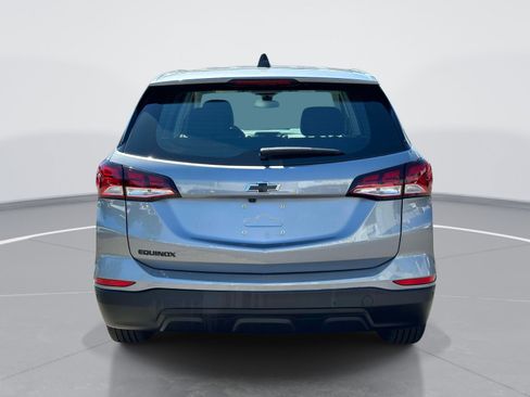 Used 2023 Chevrolet Equinox LS w/ Midnight Edition FWD image 6