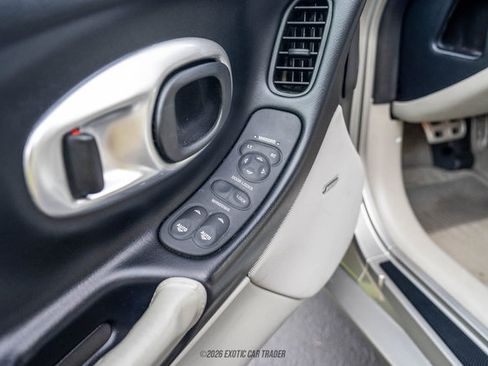 Used 2000 Chevrolet Corvette Coupe RWD image 60