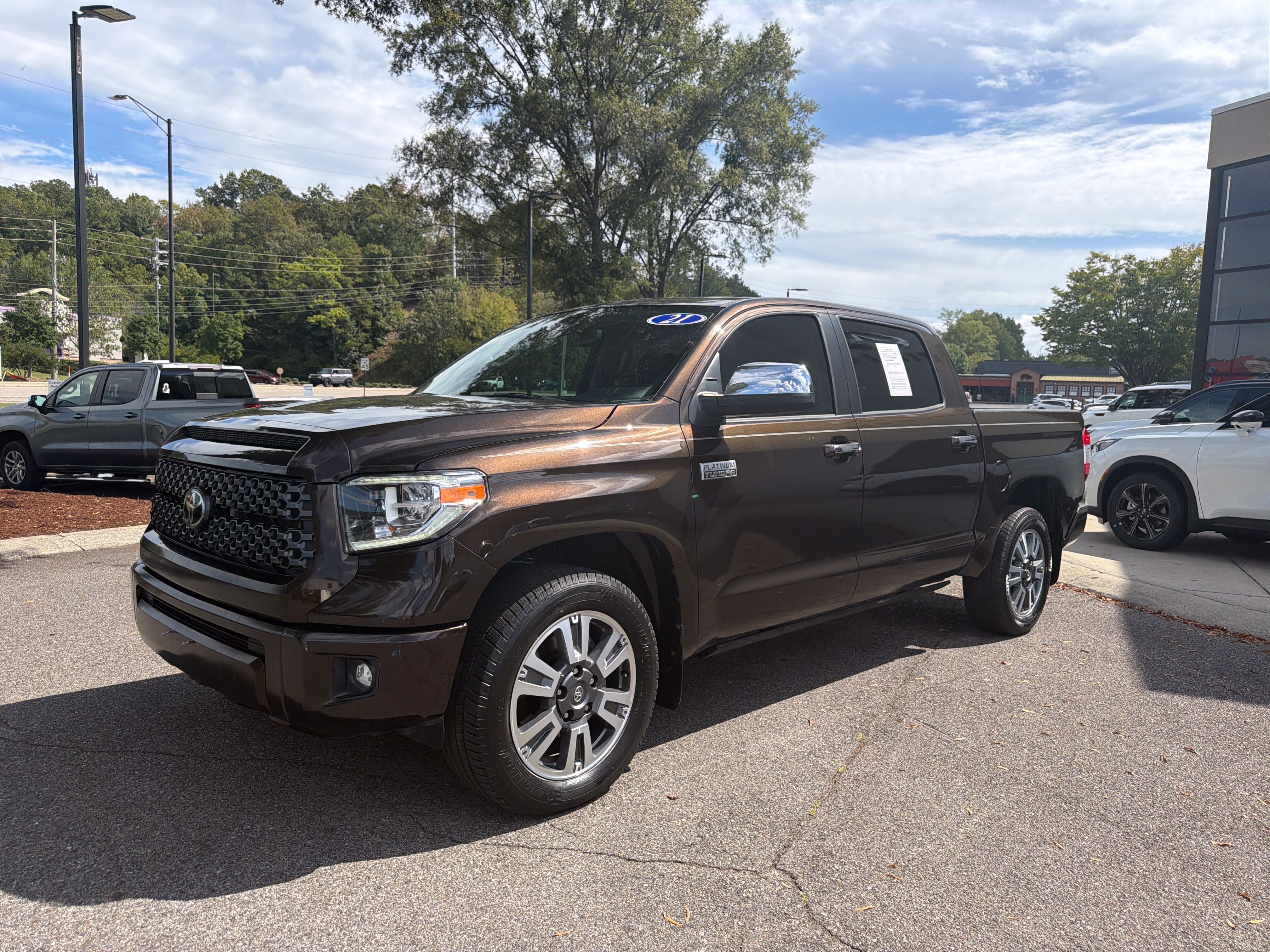 Used 2021 Toyota Tundra Platinum RWD image 5
