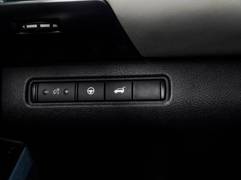 Used 2022 Nissan Pathfinder SL w/ SL Premium Package FWD image 30