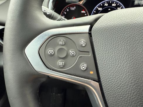 Used 2023 Chevrolet Traverse Premier w/ Redline Edition image 38