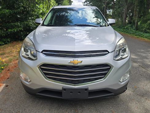 Used 2017 Chevrolet Equinox LT FWD image 9