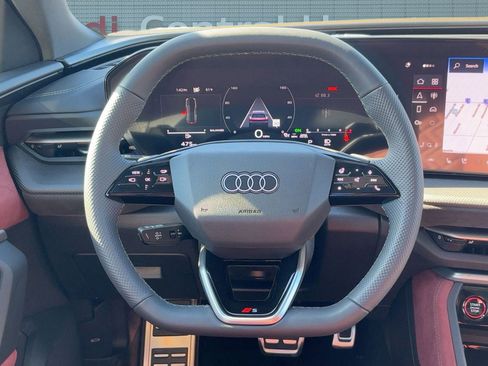 New 2025 Audi SQ5 Premium Plus image 17
