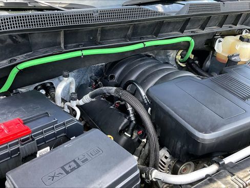Used 2021 Chevrolet Silverado 1500 RST w/ Convenience Package II AWD/4WD image 32