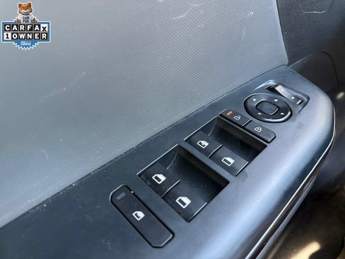 Certified 2025 Kia K4 FWD image 28