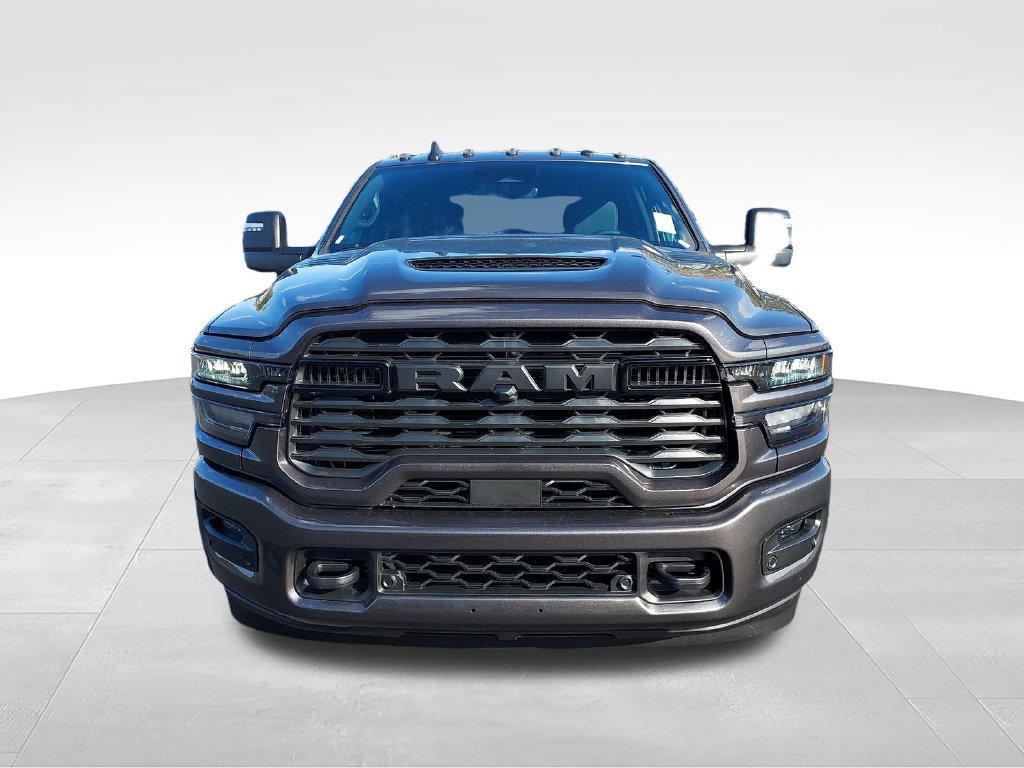 New 2027 RAM 3500 Big Horn w/ Night Edition AWD/4WD image 8