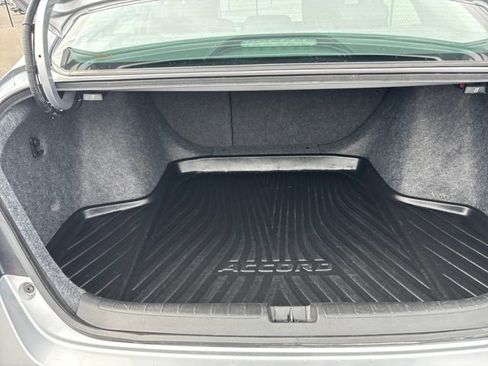 Used 2021 Honda Accord Sport Special Edition image 11