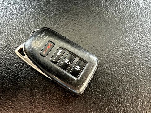 Used 2015 Lexus ES 350 image 44