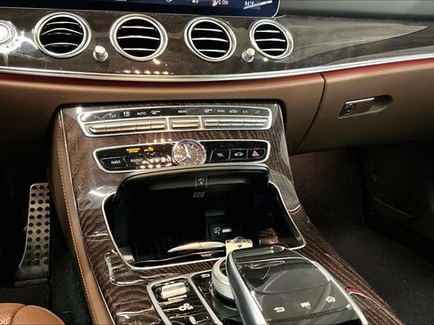 Used 2019 Mercedes-Benz E 63 AMG S image 29