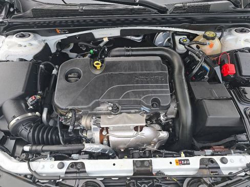 Used 2022 Chevrolet Malibu LT image 13