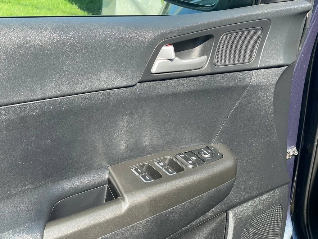 Used 2017 Kia Sportage LX w/ LX Popular Package AWD/4WD image 13