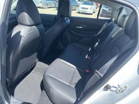 New 2026 Nissan Sentra SR FWD image 9