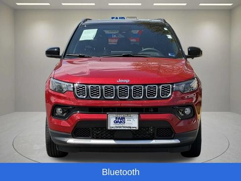 Certified 2025 Jeep Compass Limited AWD/4WD image 5