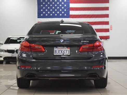 Used 2018 BMW 540i RWD image 24