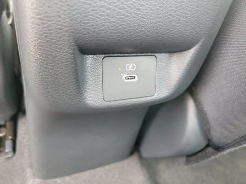 Certified 2025 Nissan Versa SR w/ Trunk Package FWD image 21