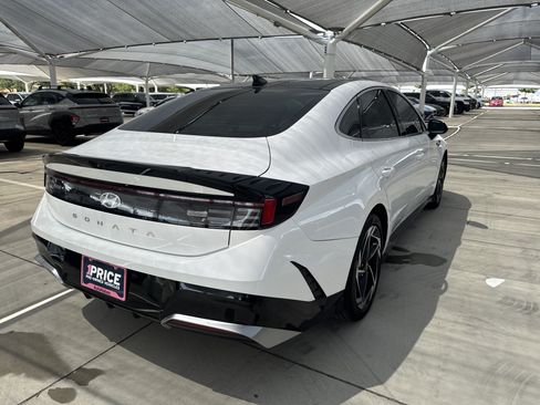 Used 2025 Hyundai Sonata SEL FWD image 6