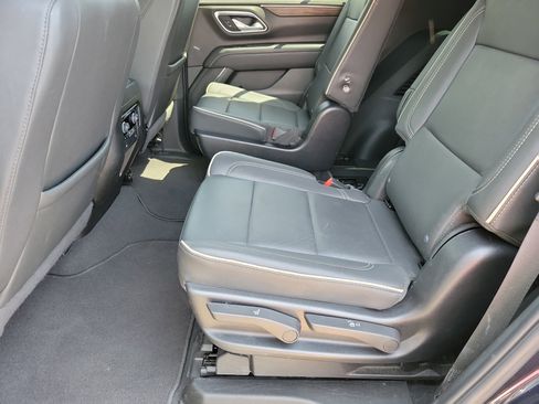 Used 2024 Chevrolet Tahoe Premier image 8