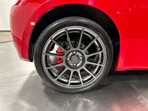Used 2015 FIAT 500 Abarth FWD image 13