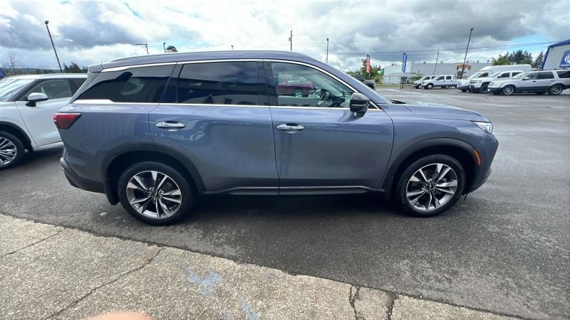 Used 2023 INFINITI QX60 Luxe AWD/4WD image 4