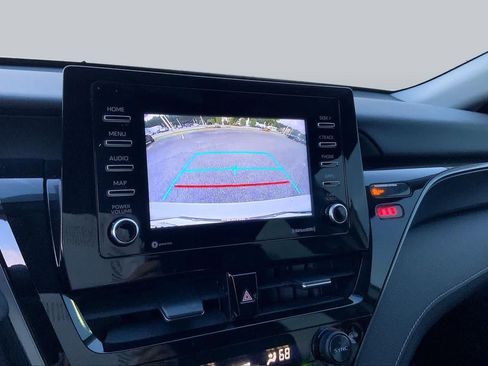 Used 2023 Toyota Camry SE FWD image 27