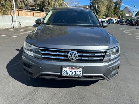 Used 2021 Volkswagen Tiguan S image 6