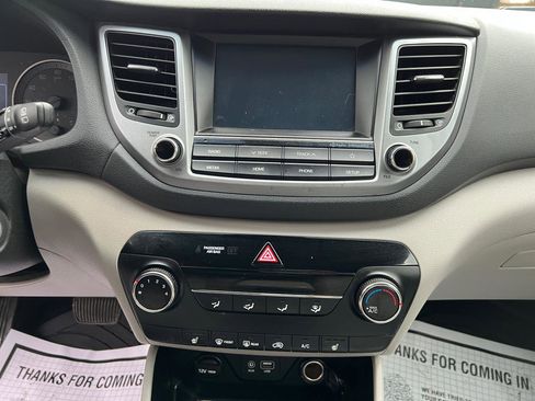 Used 2018 Hyundai Tucson SEL AWD/4WD image 19