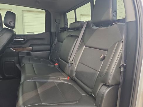 Used 2019 GMC Sierra 1500 SLT w/ SLT Premium Package image 26