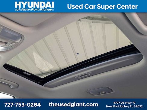 Used 2023 Hyundai Kona Limited image 23