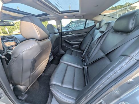 Used 2018 Nissan Maxima 3.5 SL FWD image 34